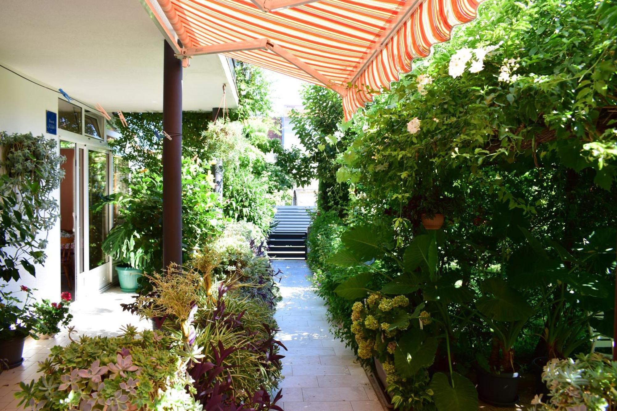 Rooms Vila Mautner Водице Екстериор снимка