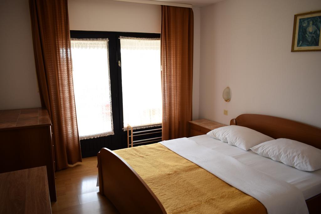 Rooms Vila Mautner Водице Екстериор снимка